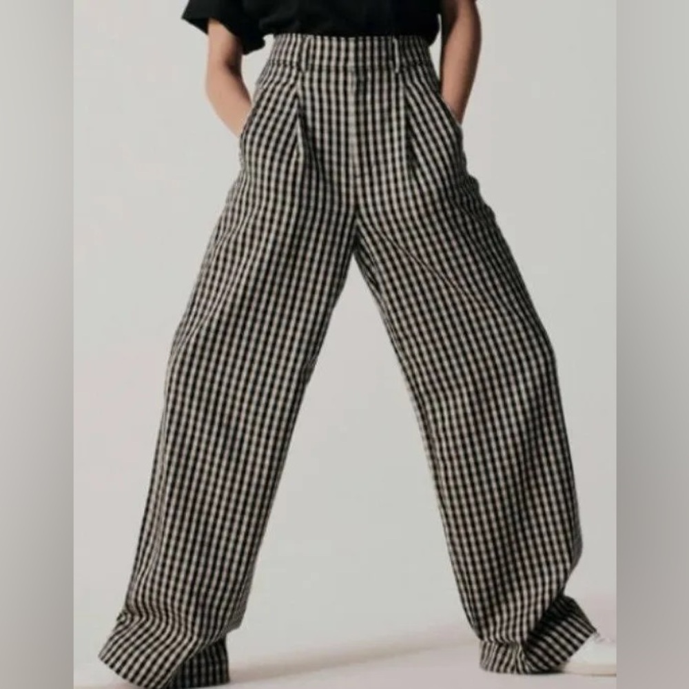 LIKE NEW Everlane Way-High Pant